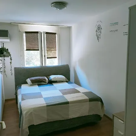 Habitacion En Piso Compartido * Yverdon-les-Bains