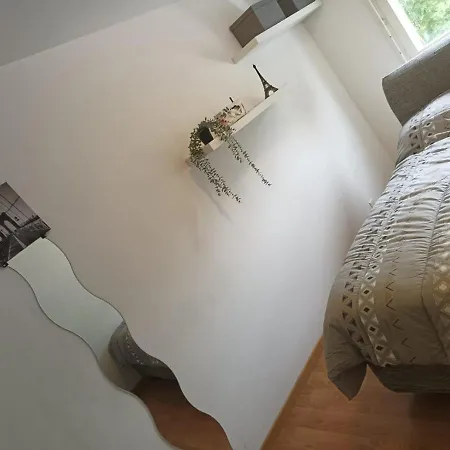 Habitacion En Piso Compartido